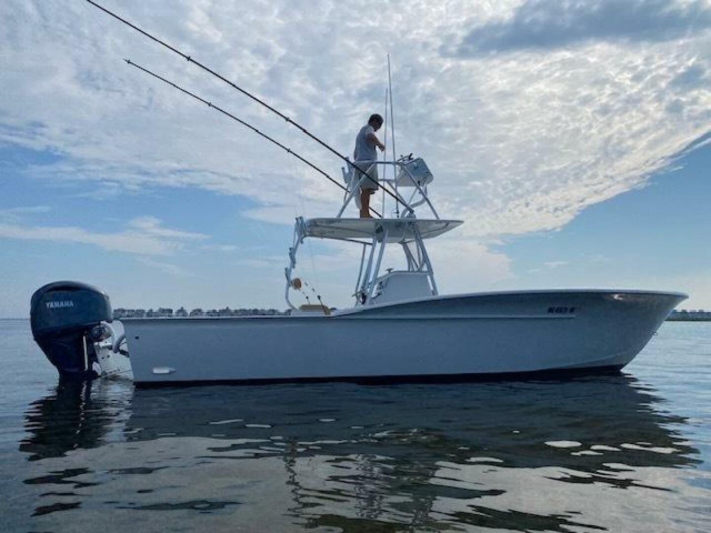 28ft Irving Forbes Yacht For Sale
