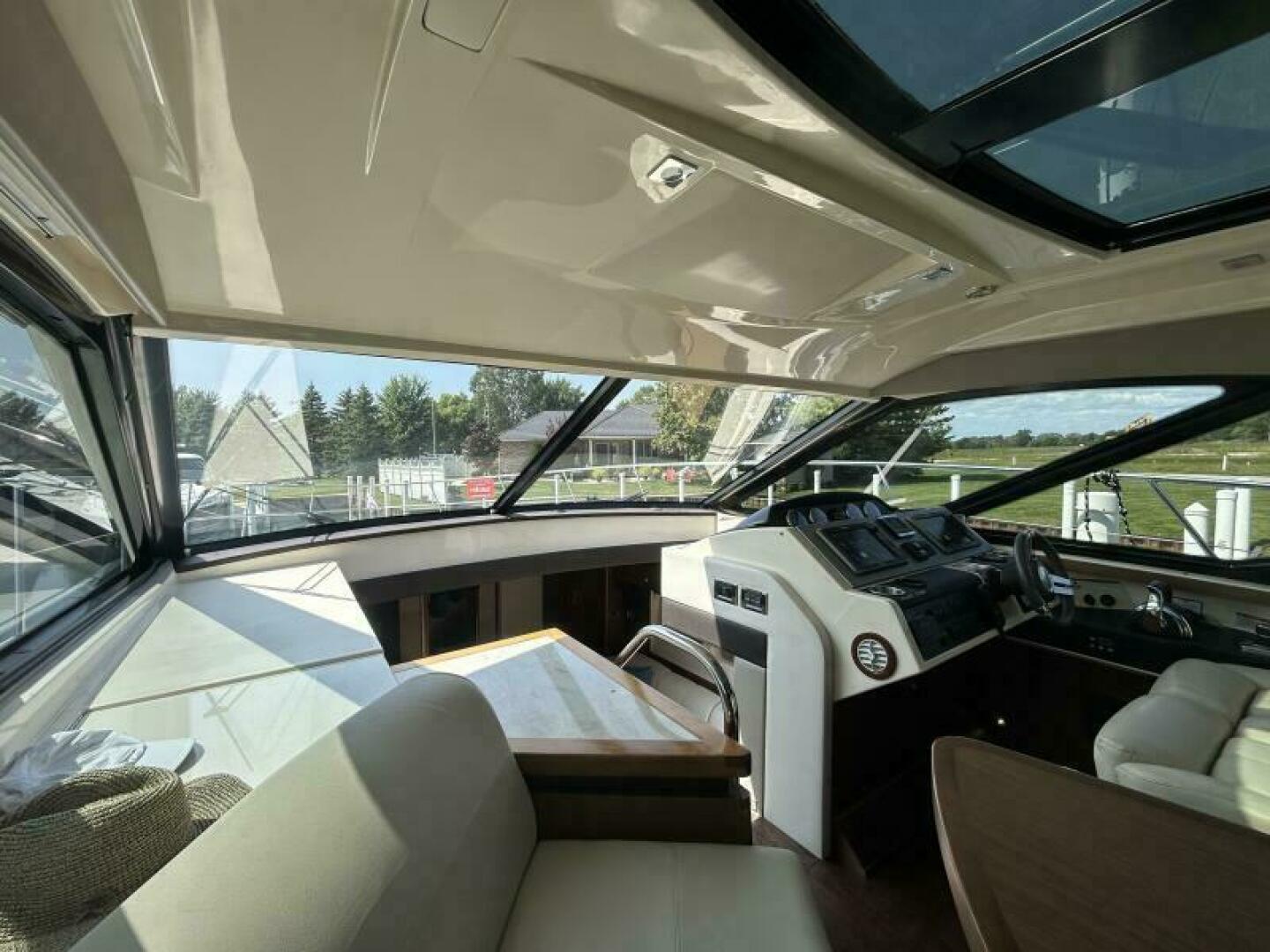 51ft Sea Ray Yacht For Sale