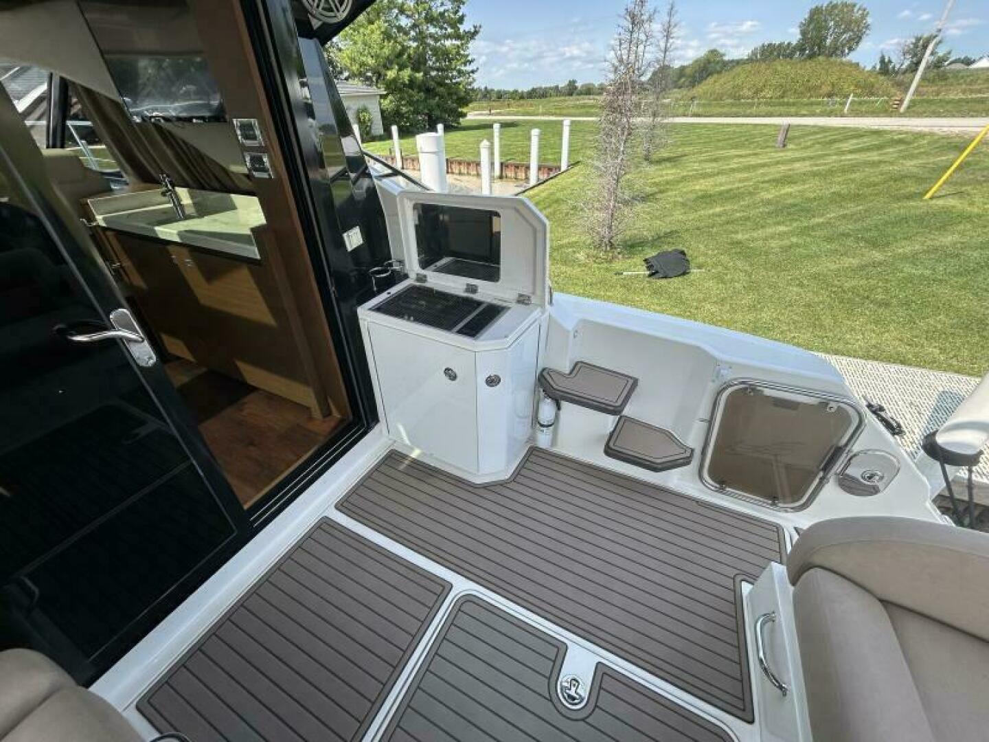 51ft Sea Ray Yacht For Sale