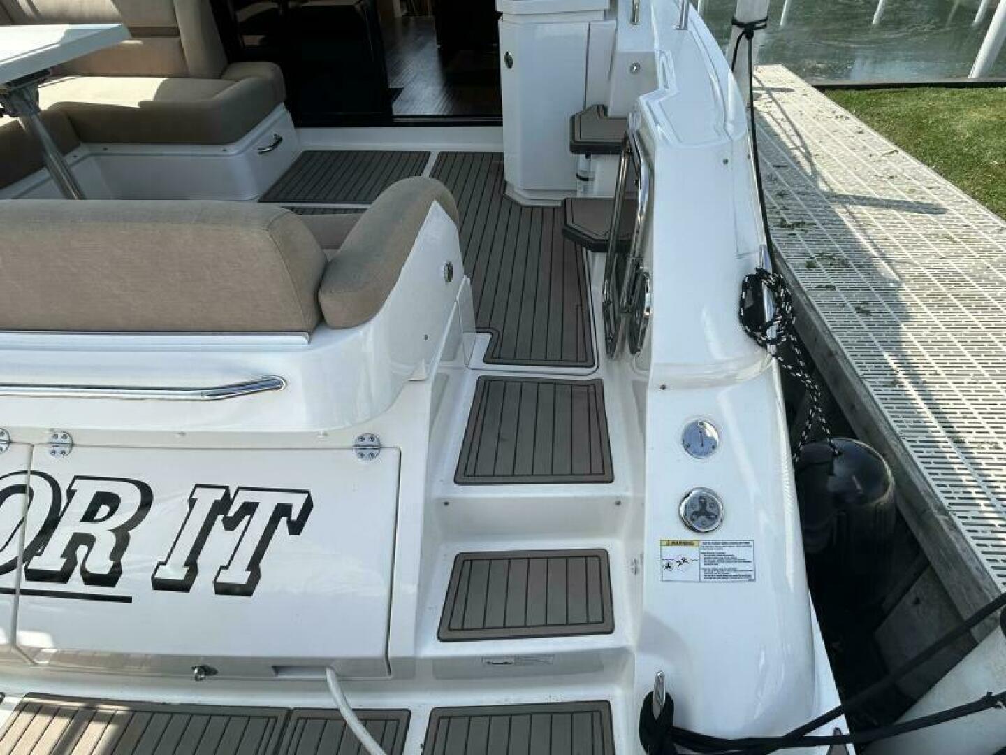 51ft Sea Ray Yacht For Sale