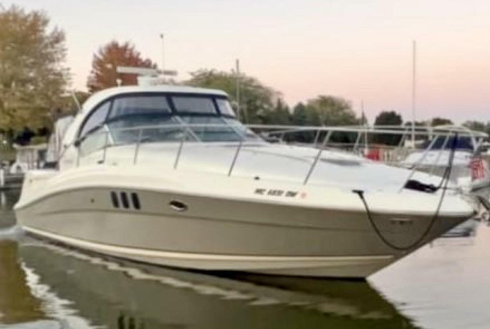 40ft Sea Ray Yacht For Sale