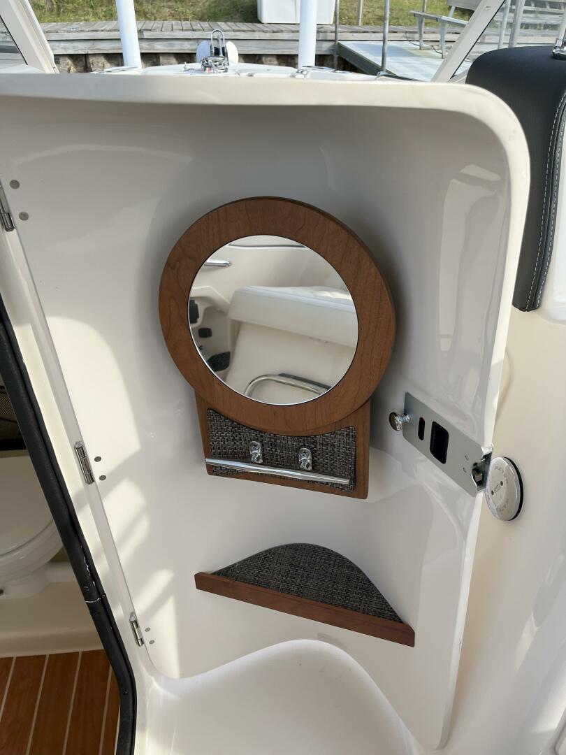 25ft Grady White Yacht For Sale