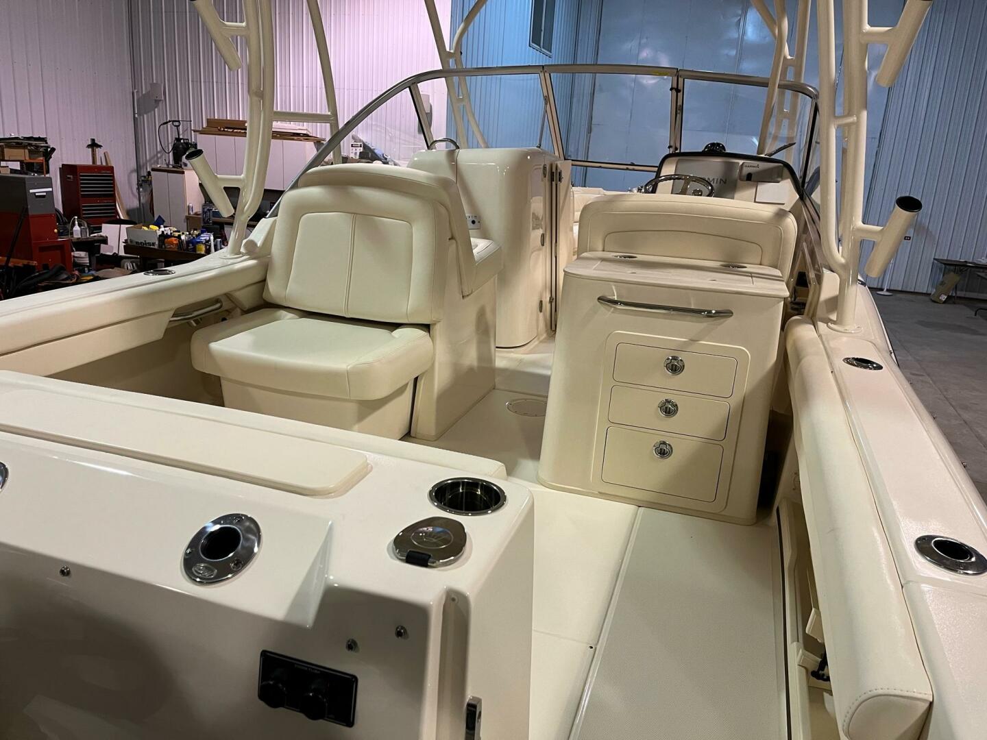 25ft Grady White Yacht For Sale