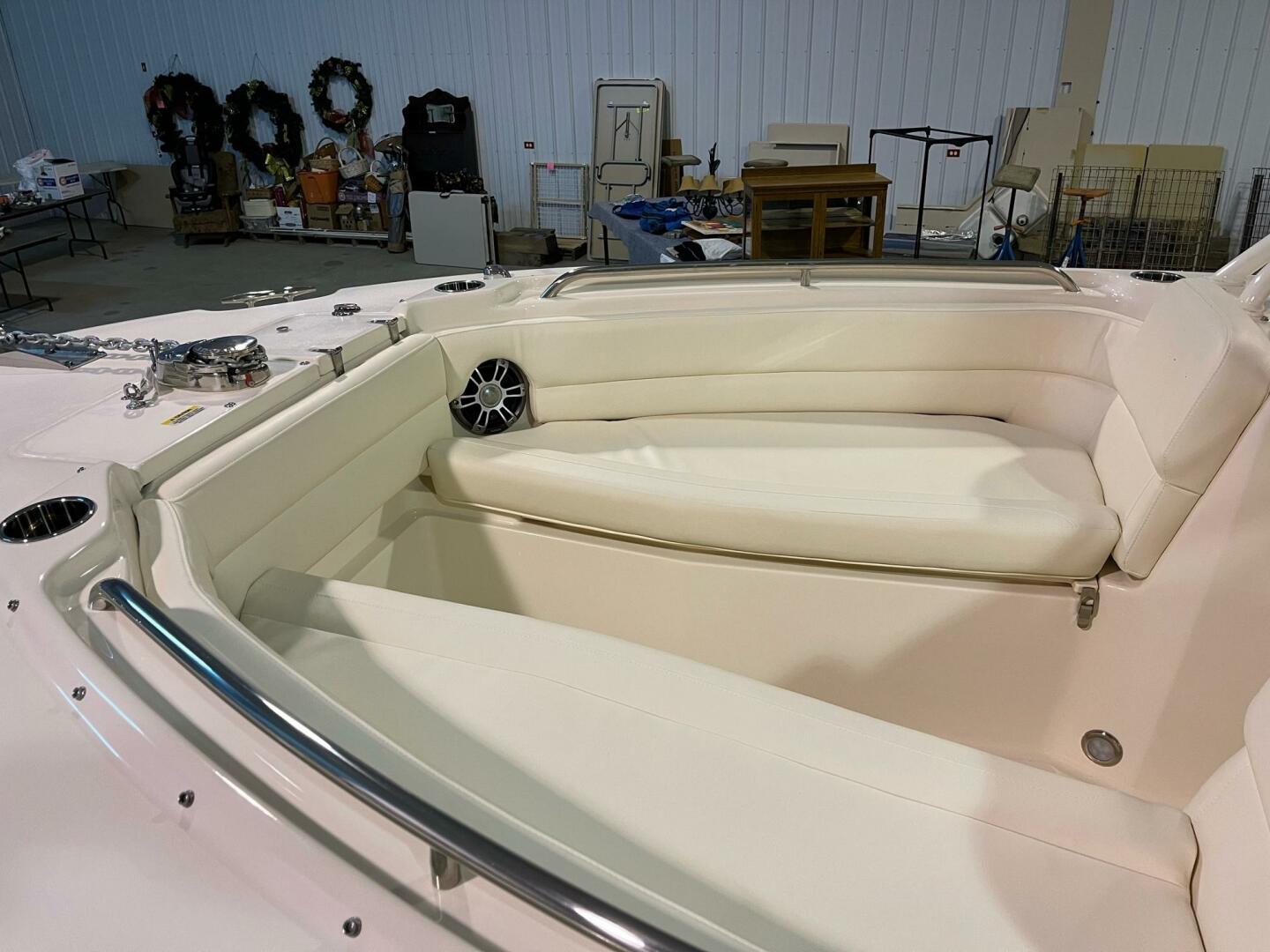 25ft Grady White Yacht For Sale