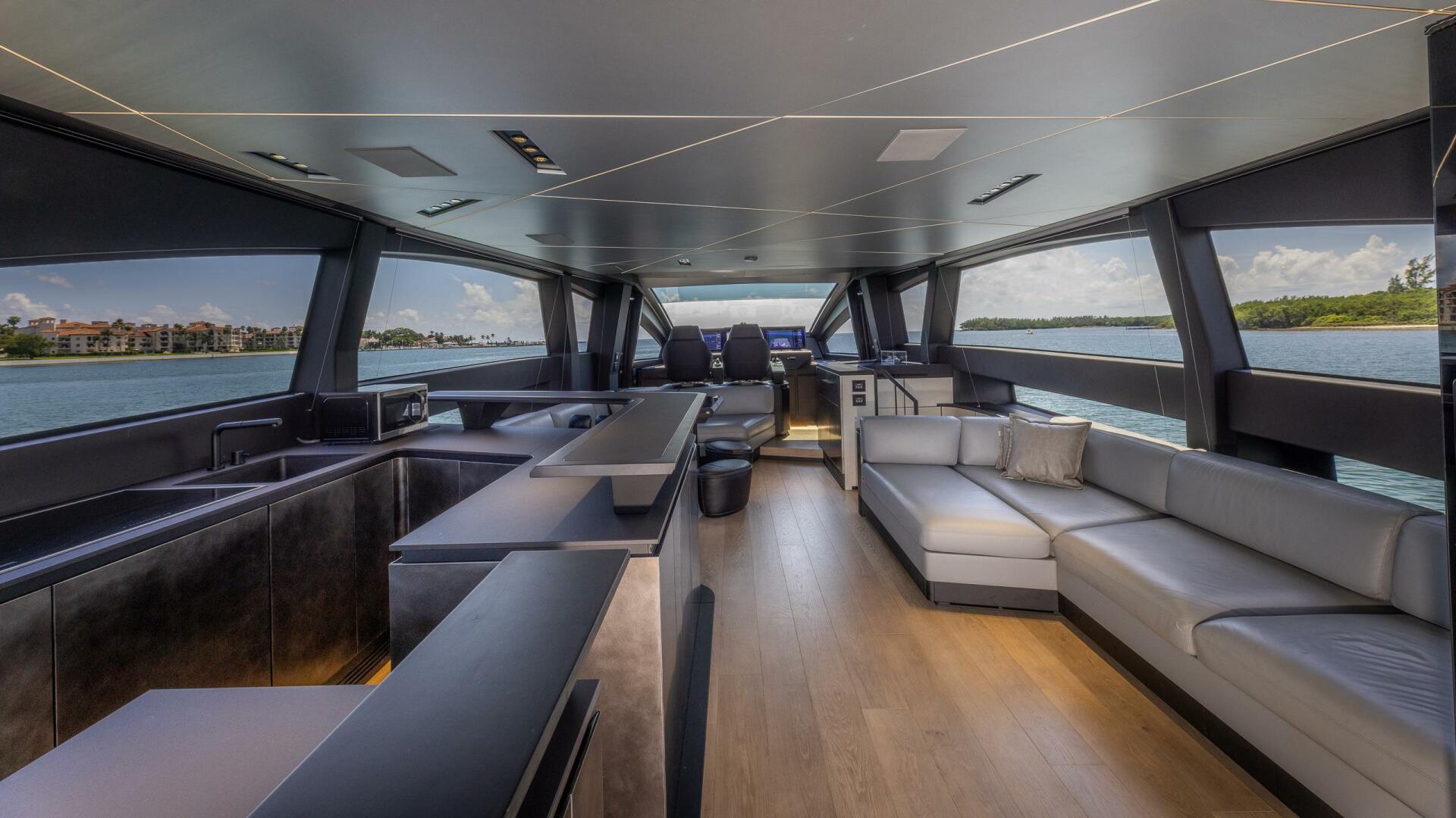 CIAO 80ft Pershing Yacht For Sale
