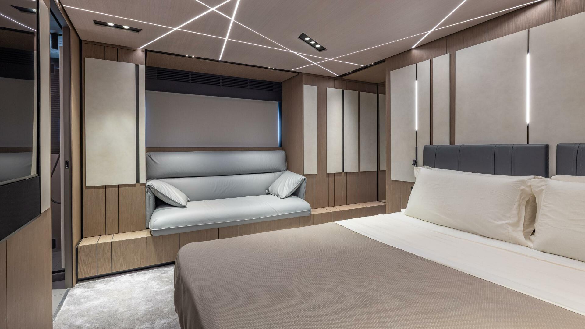 CIAO 80ft Pershing Yacht For Sale