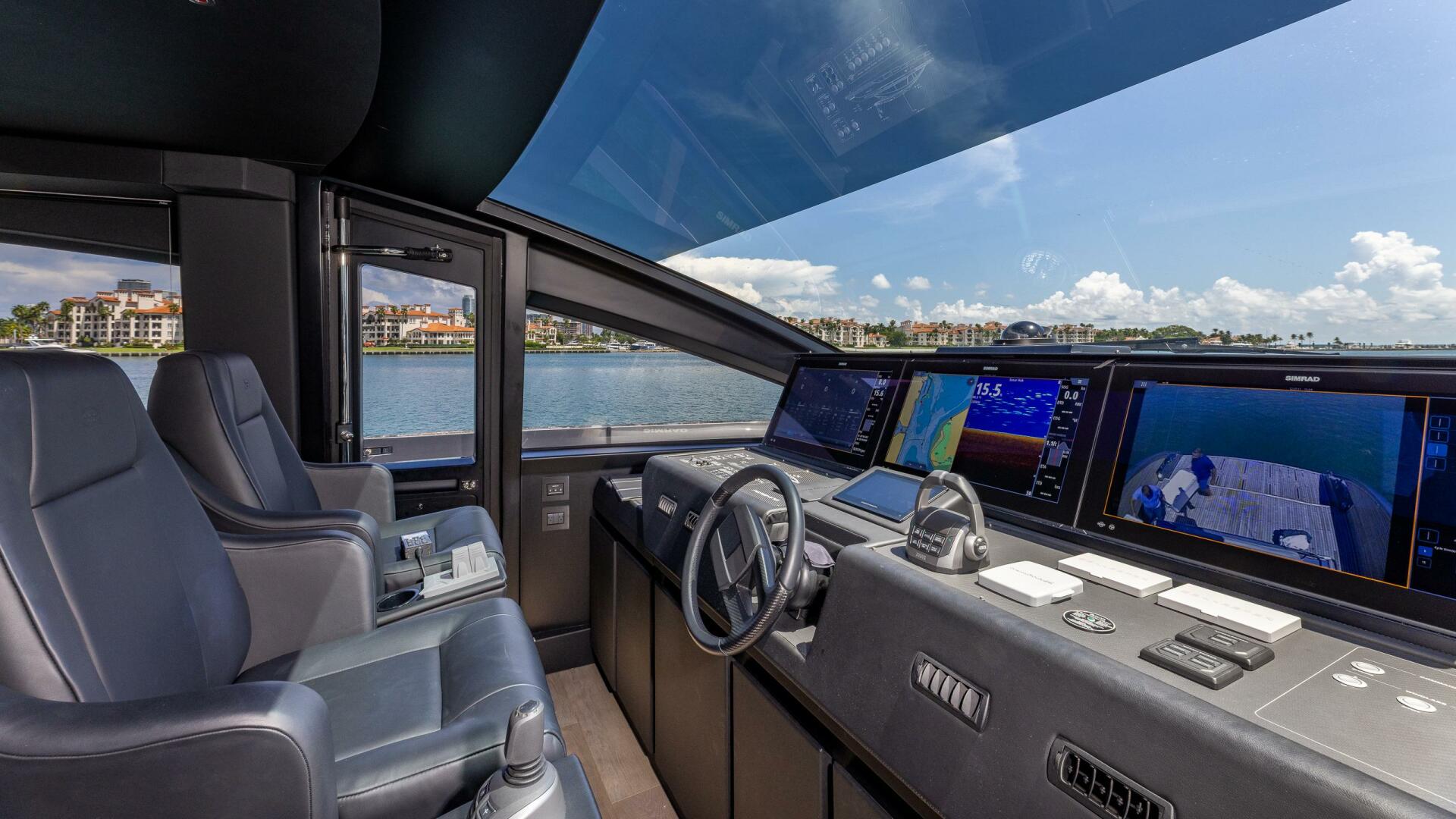CIAO 80ft Pershing Yacht For Sale