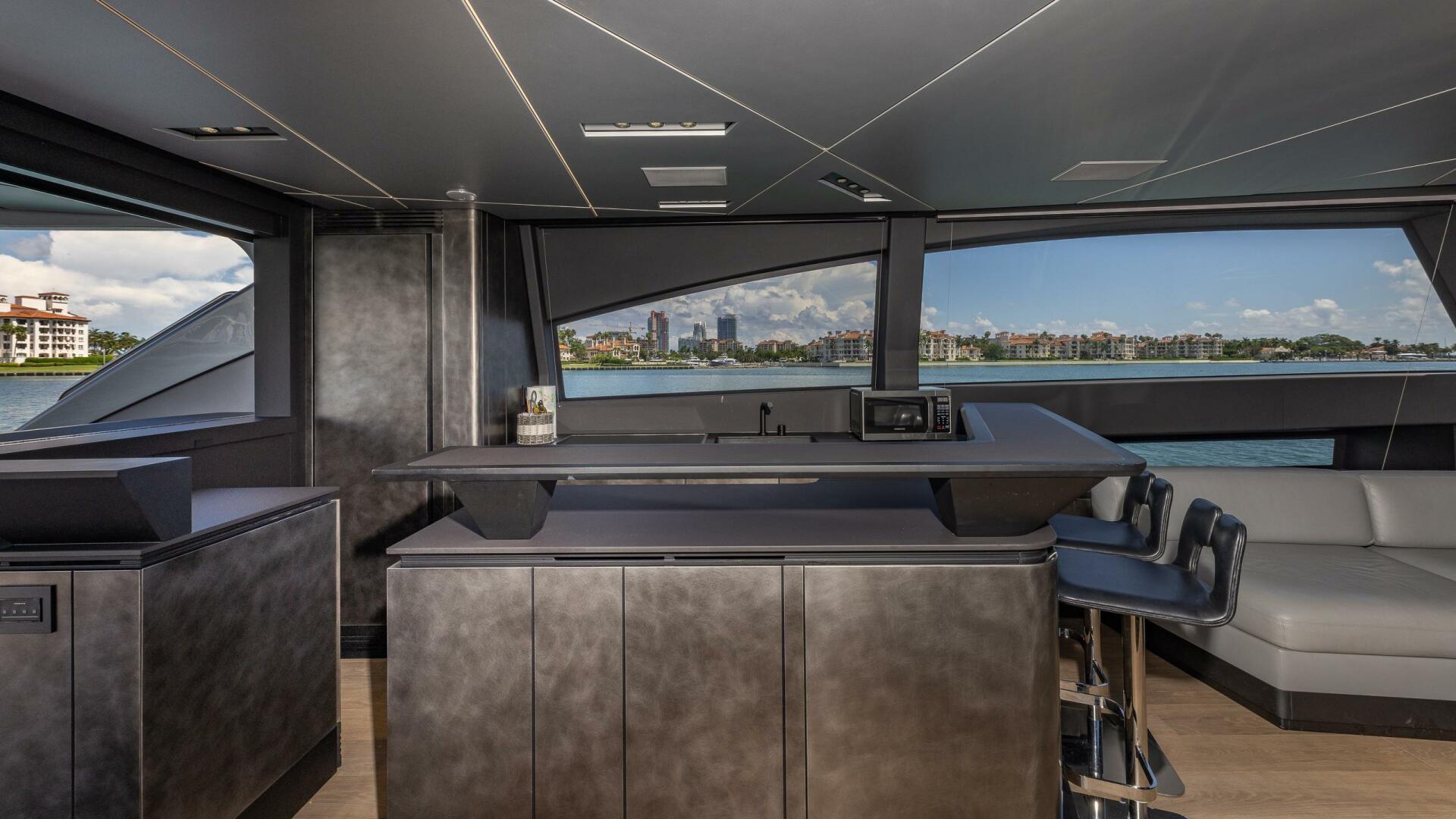 CIAO 80ft Pershing Yacht For Sale