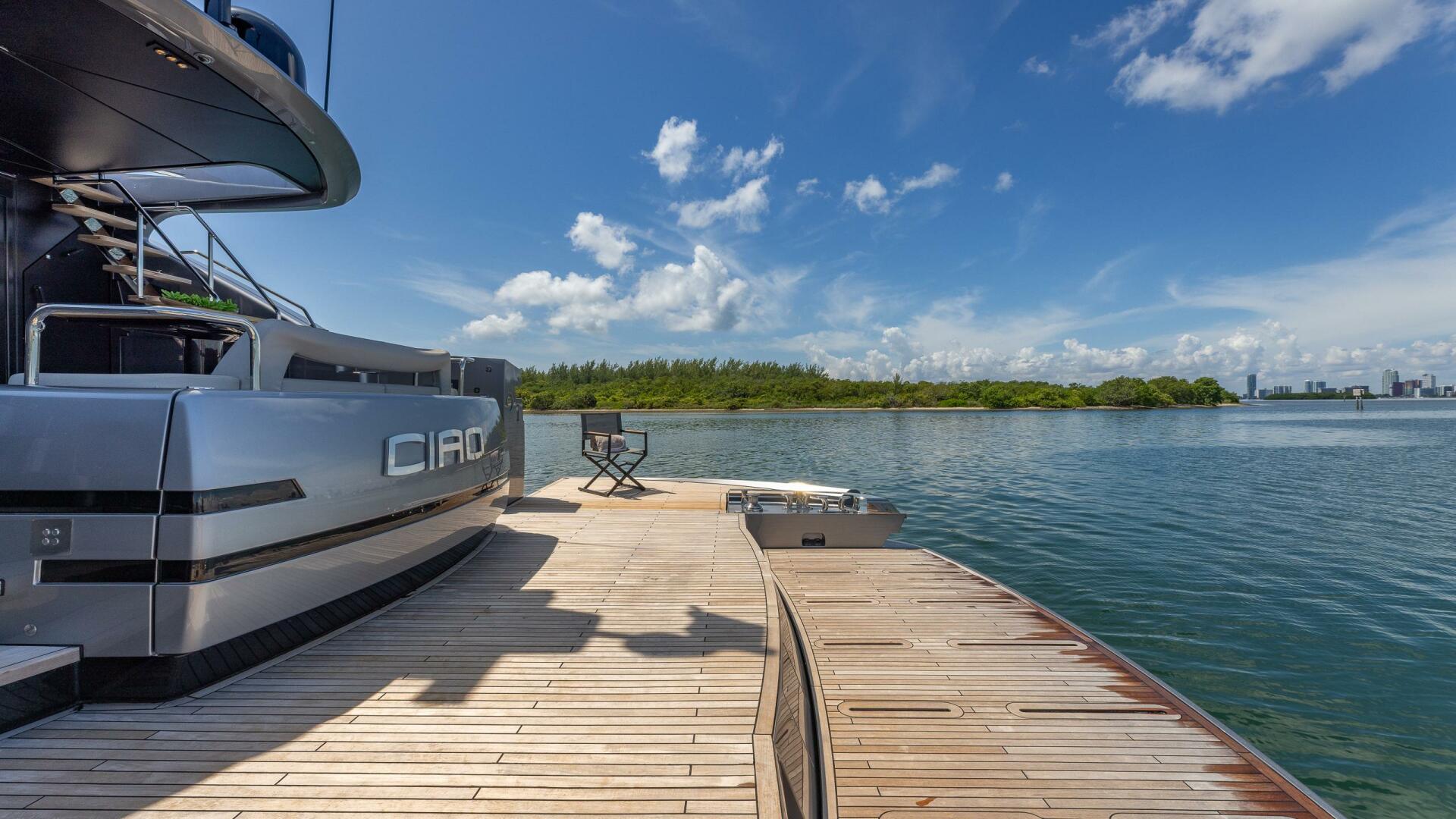 CIAO 80ft Pershing Yacht For Sale