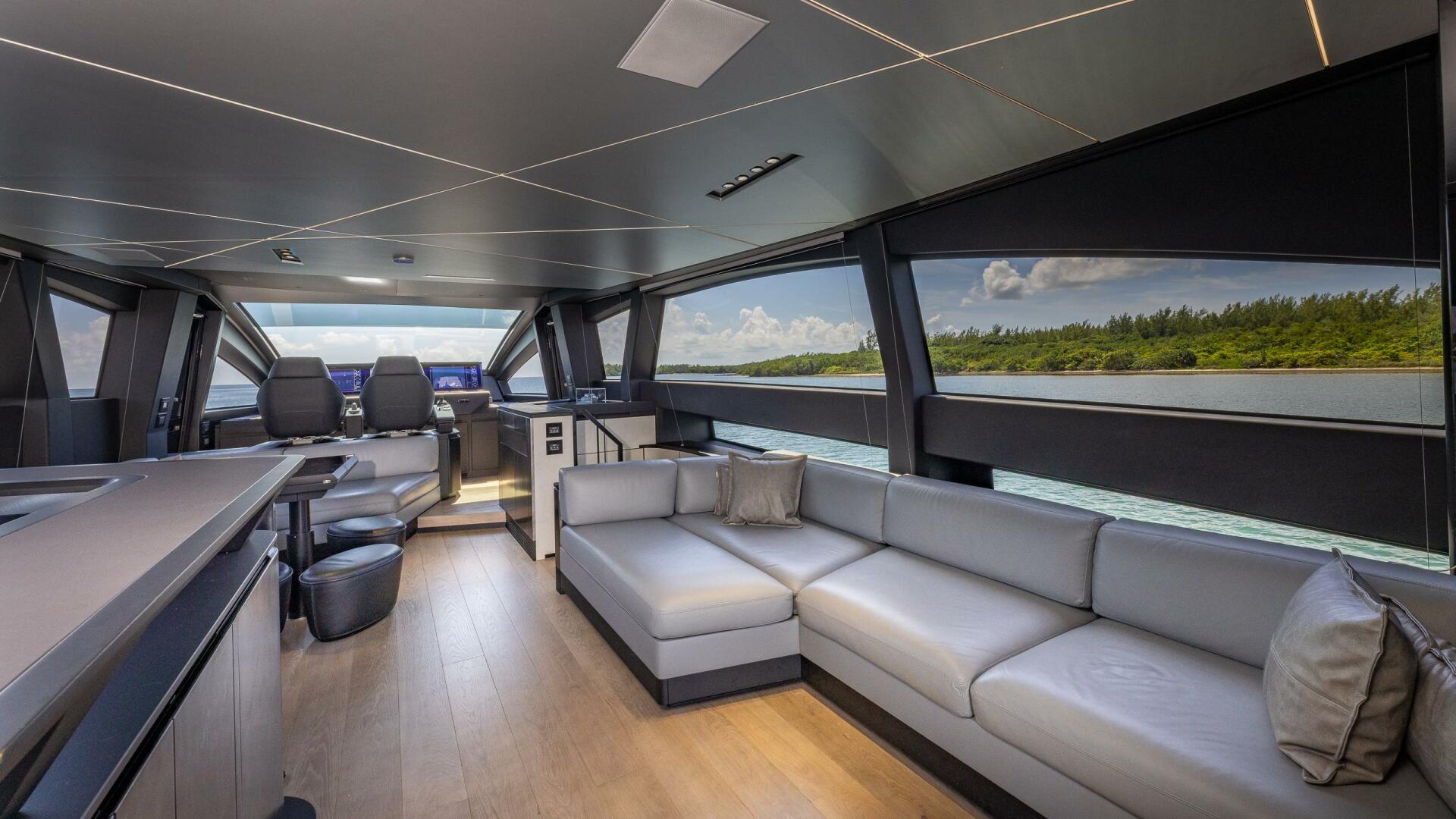 CIAO 80ft Pershing Yacht For Sale
