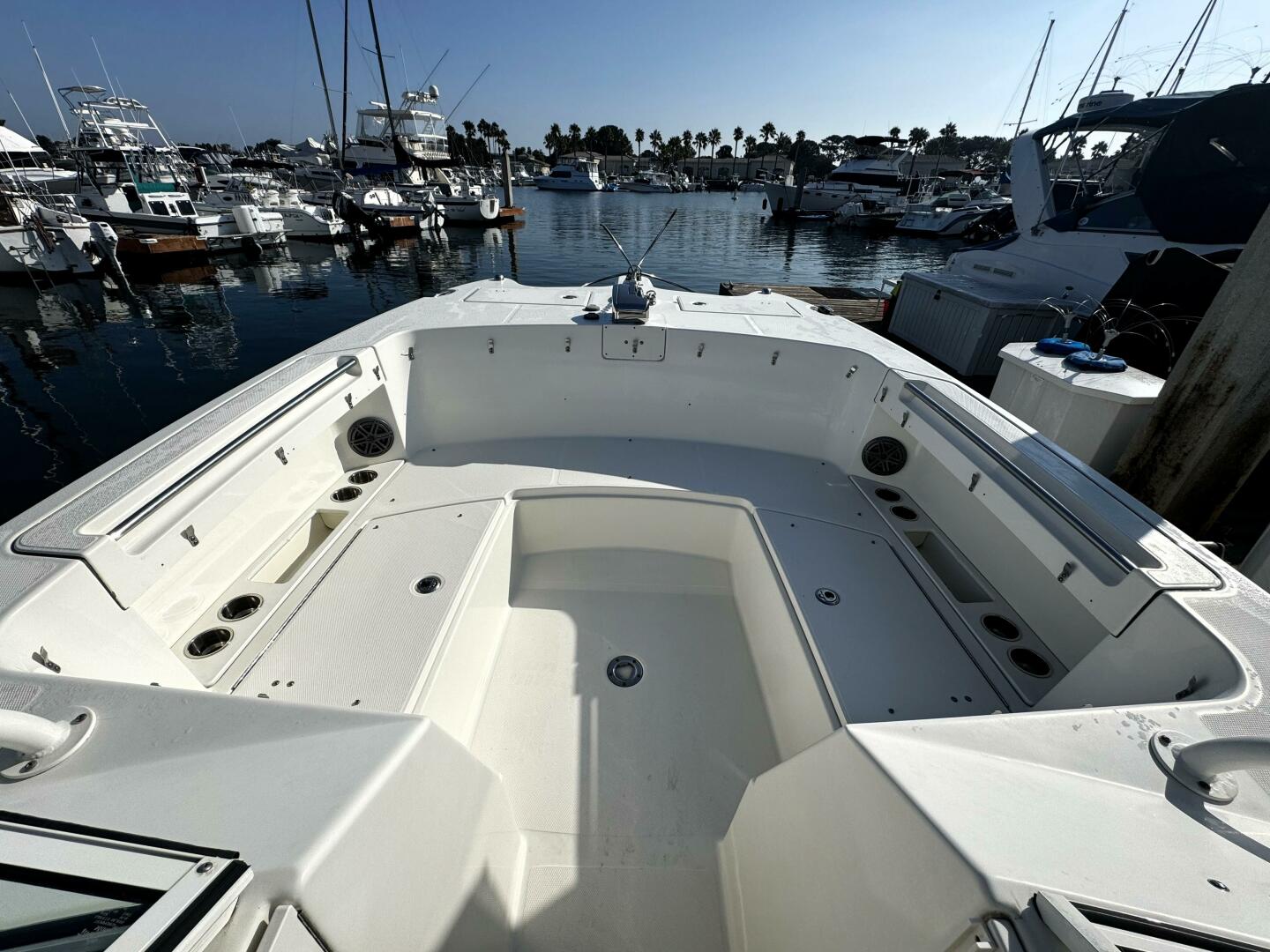 29ft World Cat Yacht For Sale