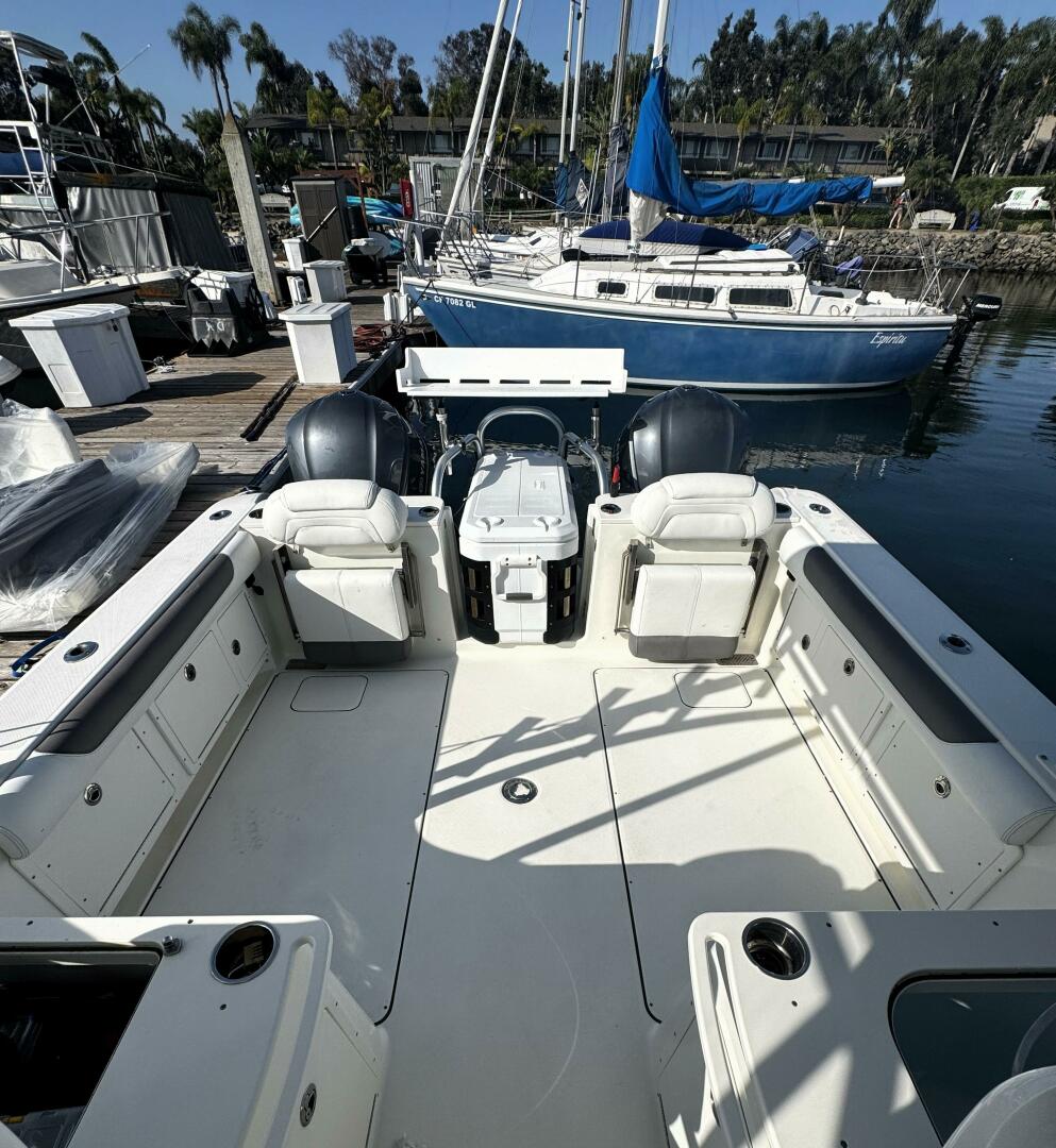 29ft World Cat Yacht For Sale
