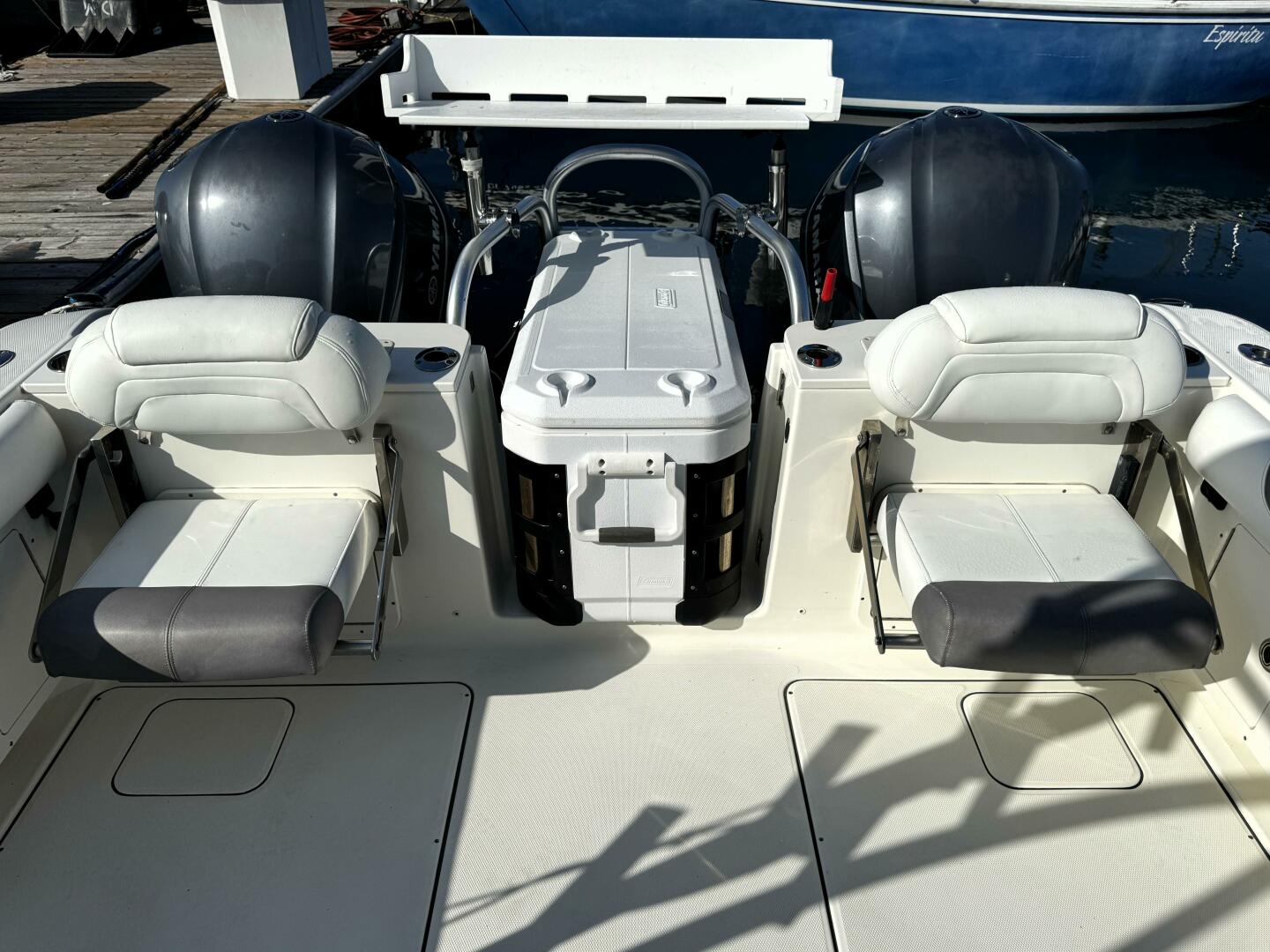 29ft World Cat Yacht For Sale