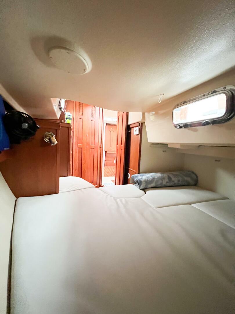 DELICIA 40ft Island Packet Yacht For Sale