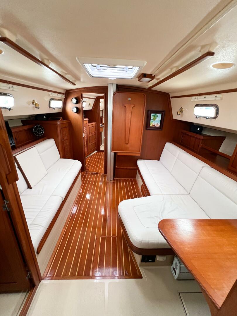 DELICIA 40ft Island Packet Yacht For Sale