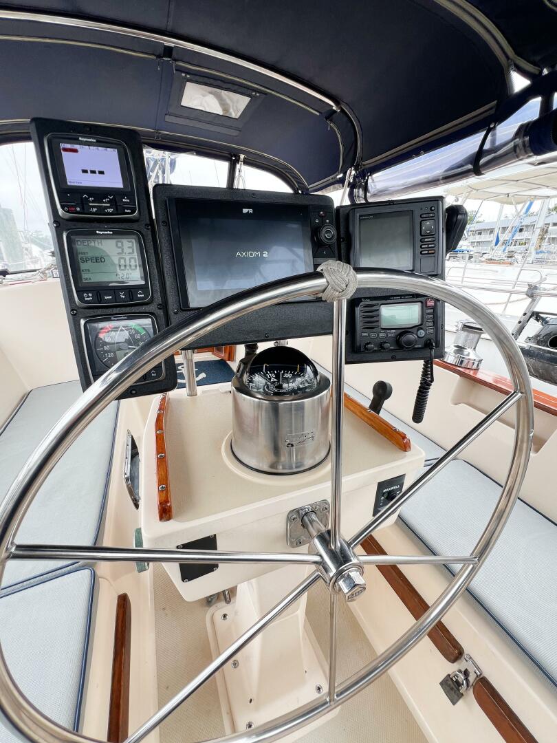 DELICIA 40ft Island Packet Yacht For Sale