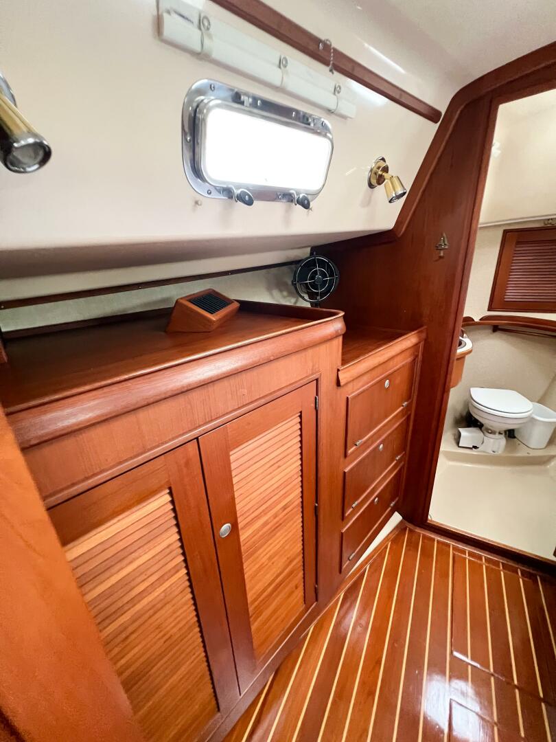 DELICIA 40ft Island Packet Yacht For Sale
