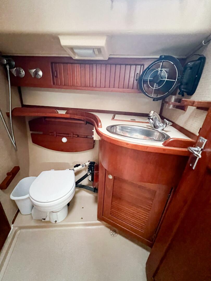 DELICIA 40ft Island Packet Yacht For Sale