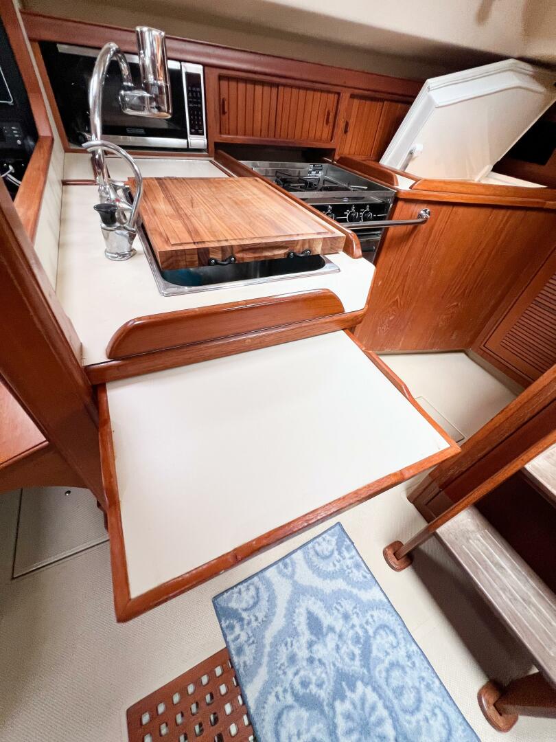 DELICIA 40ft Island Packet Yacht For Sale
