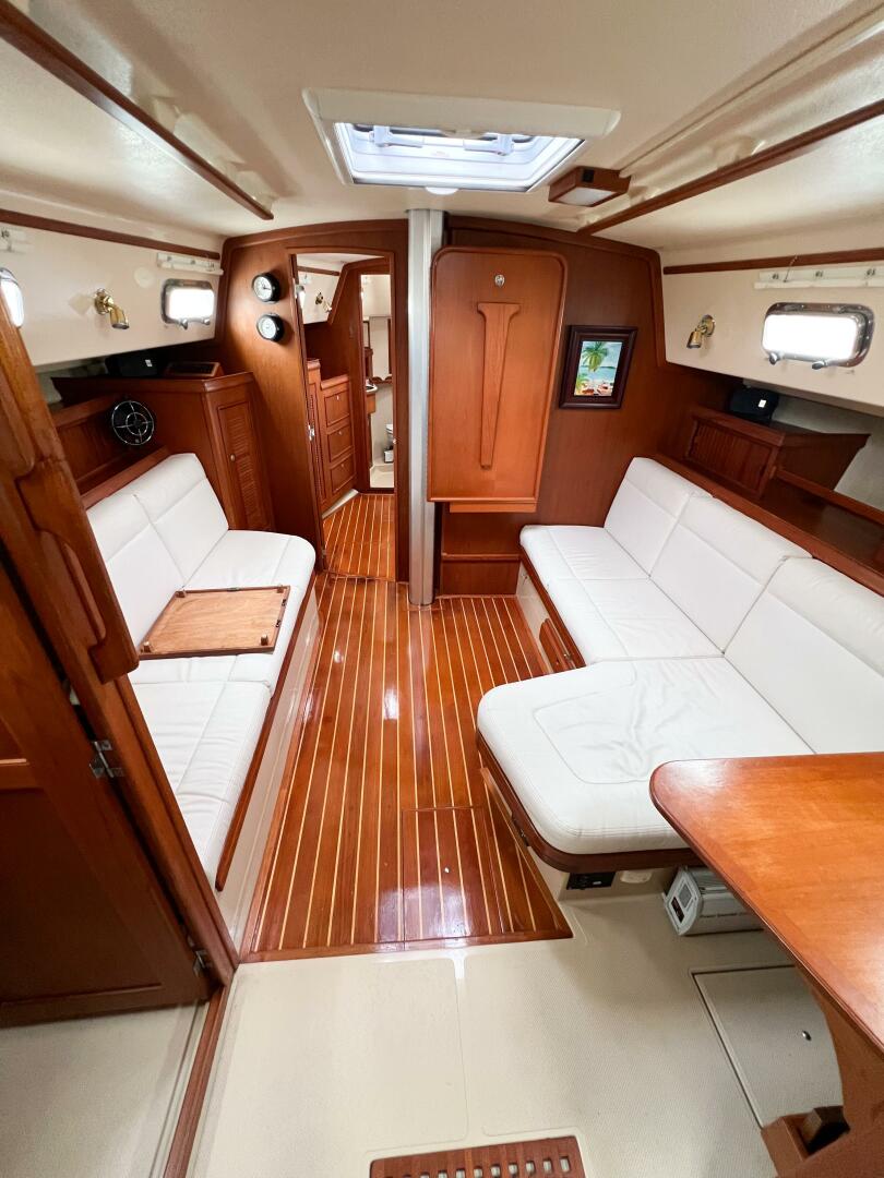 DELICIA 40ft Island Packet Yacht For Sale