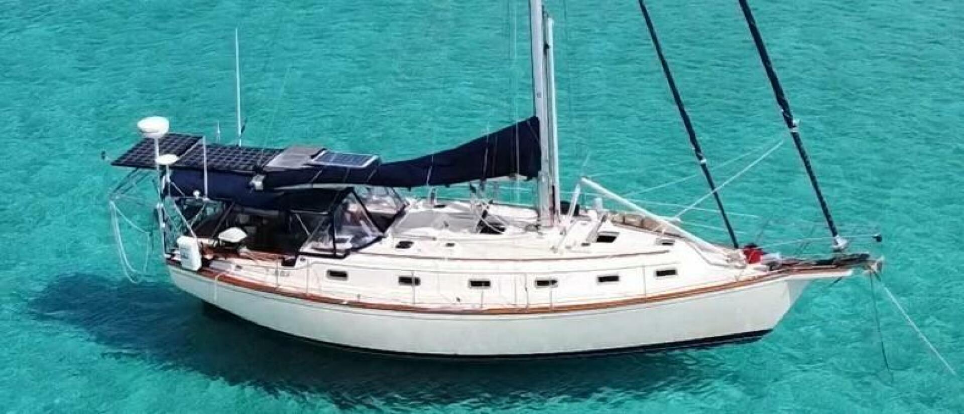 DELICIA 40ft Island Packet Yacht For Sale