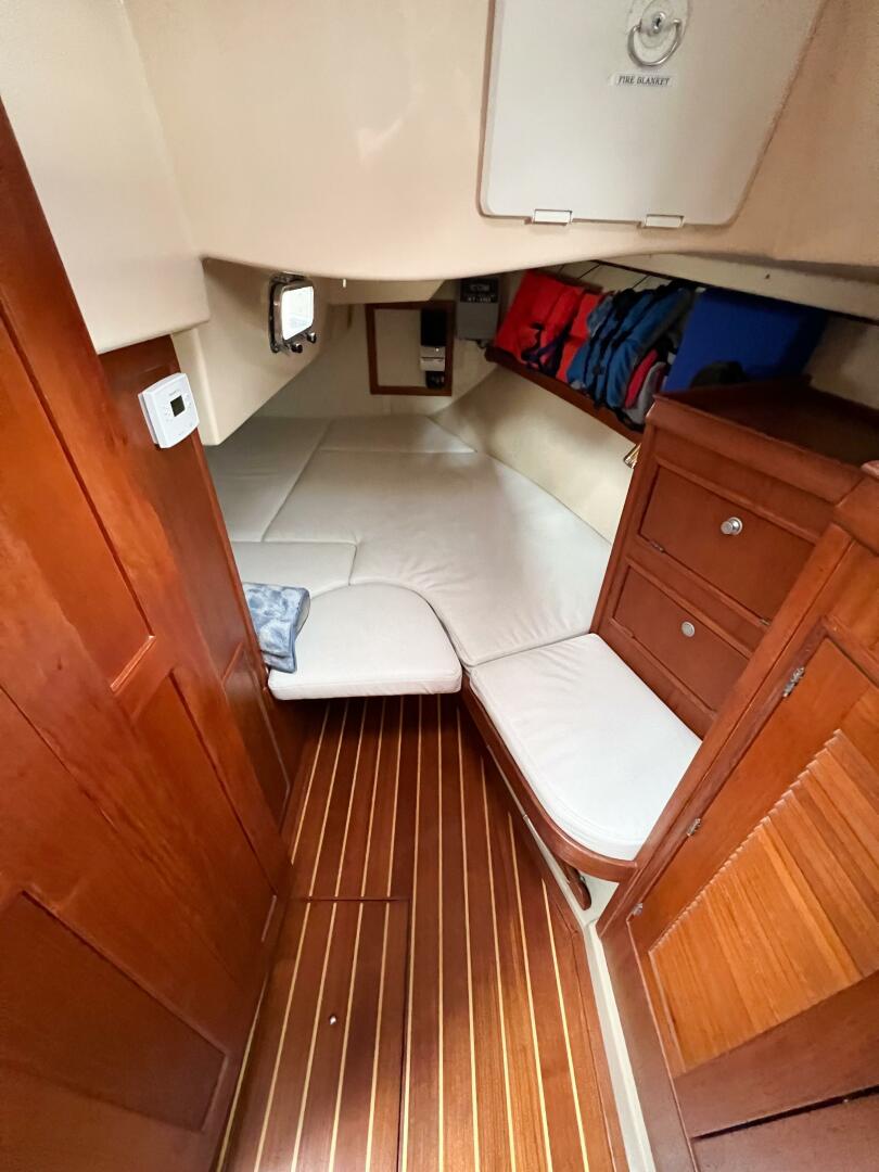 DELICIA 40ft Island Packet Yacht For Sale