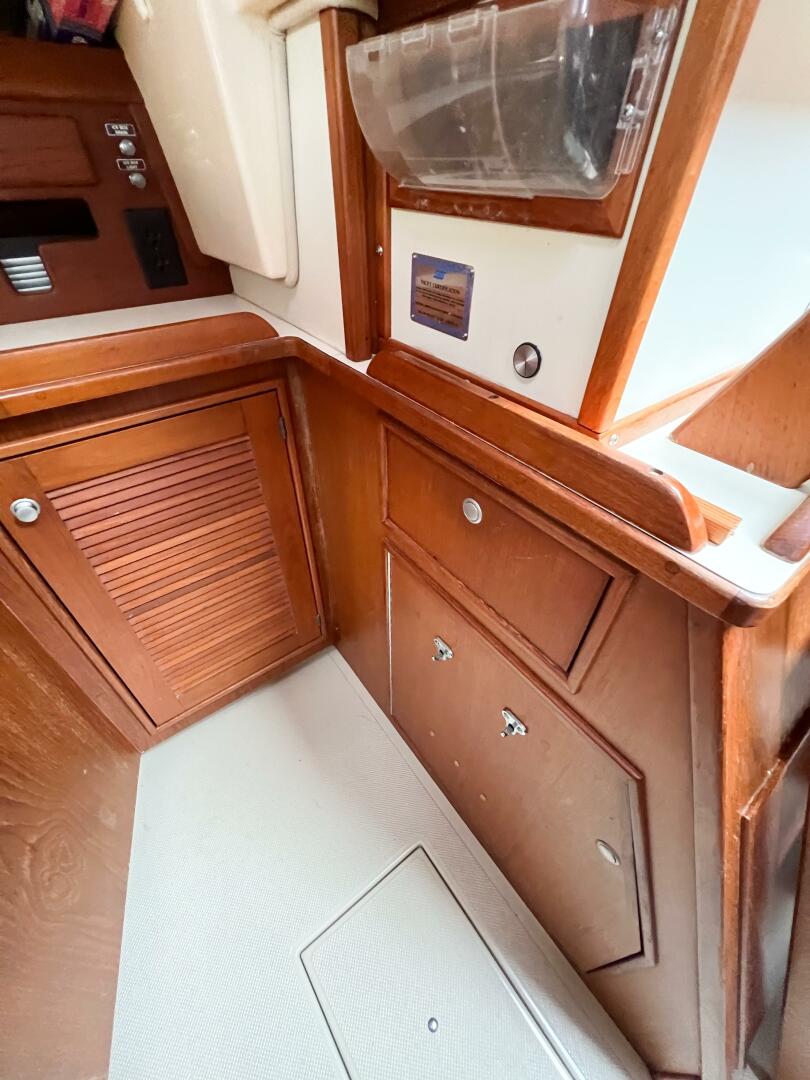 DELICIA 40ft Island Packet Yacht For Sale