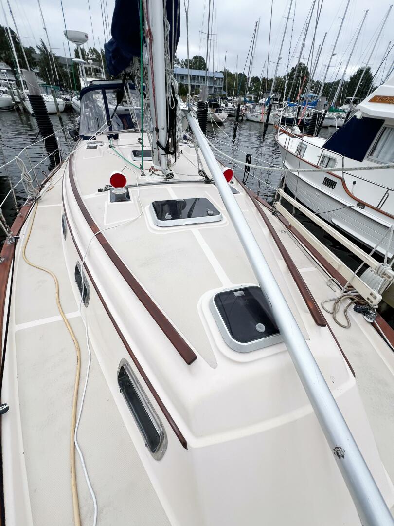 DELICIA 40ft Island Packet Yacht For Sale