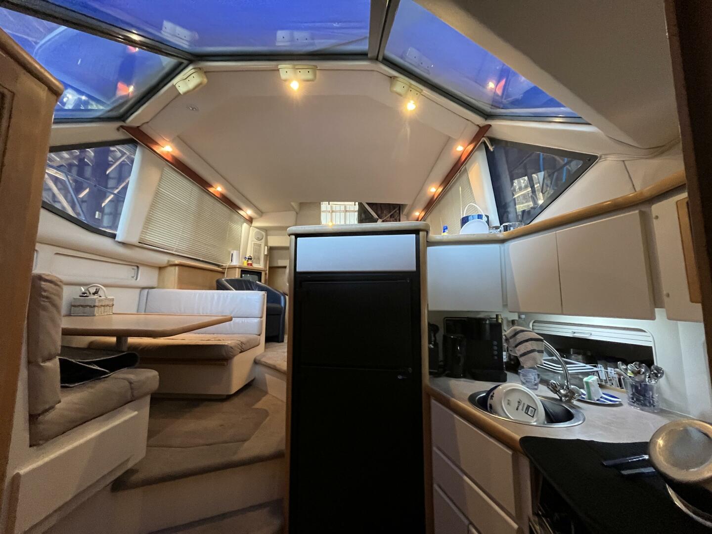 WILD THING IV 35ft Carver Yacht For Sale