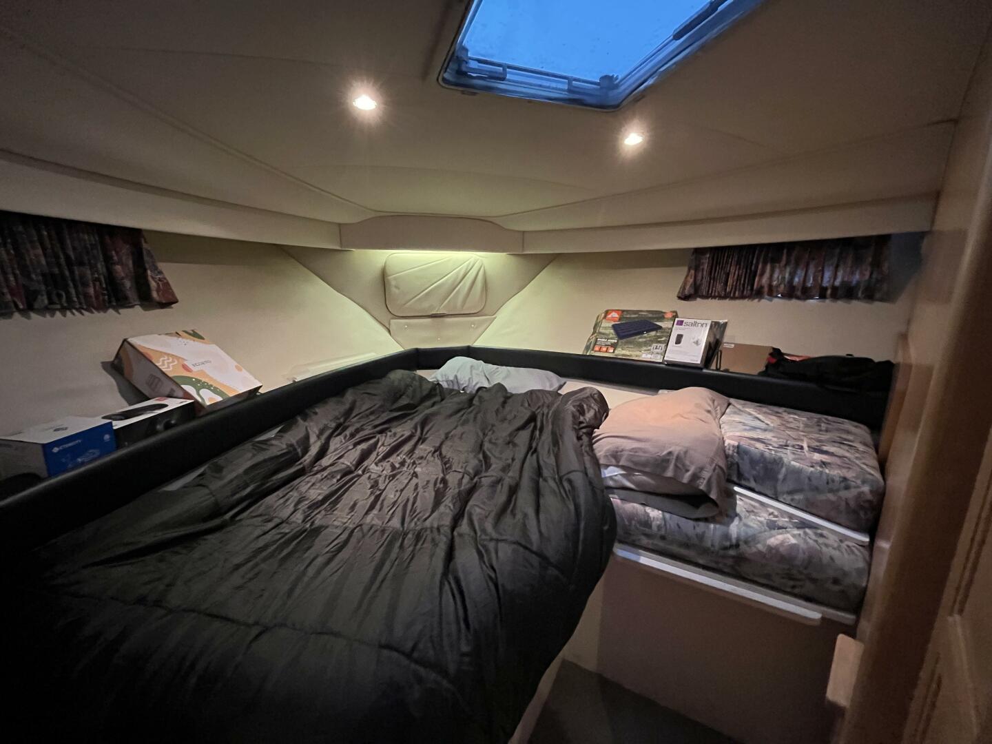 WILD THING IV 35ft Carver Yacht For Sale