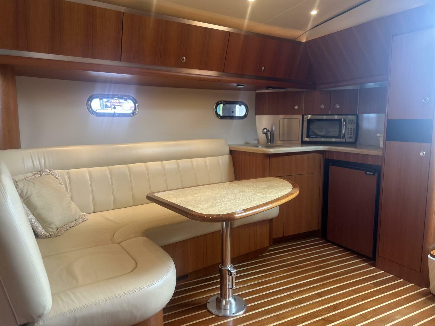 36ft Tiara Yachts Yacht For Sale