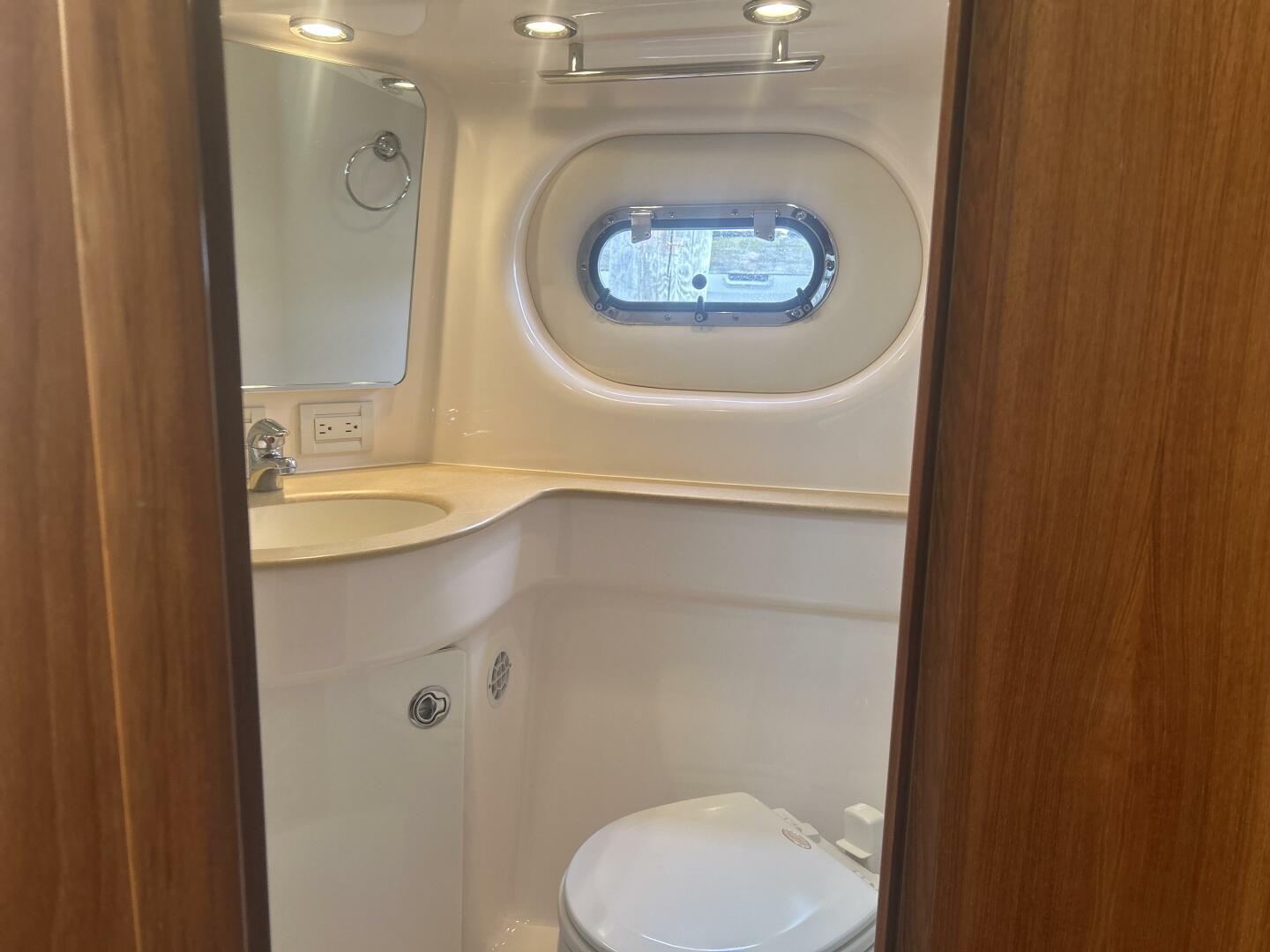 36ft Tiara Yachts Yacht For Sale