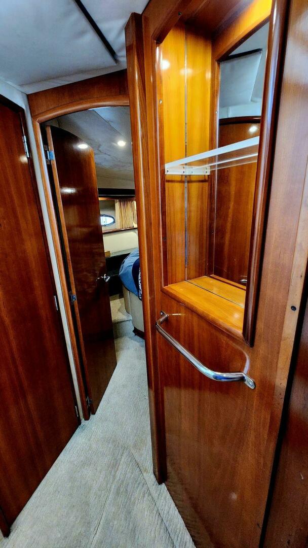 Still Waters 45ft Carver Yacht For Sale