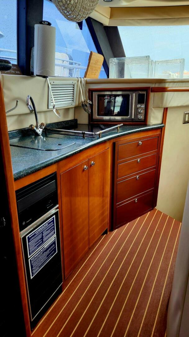 Still Waters 45ft Carver Yacht For Sale