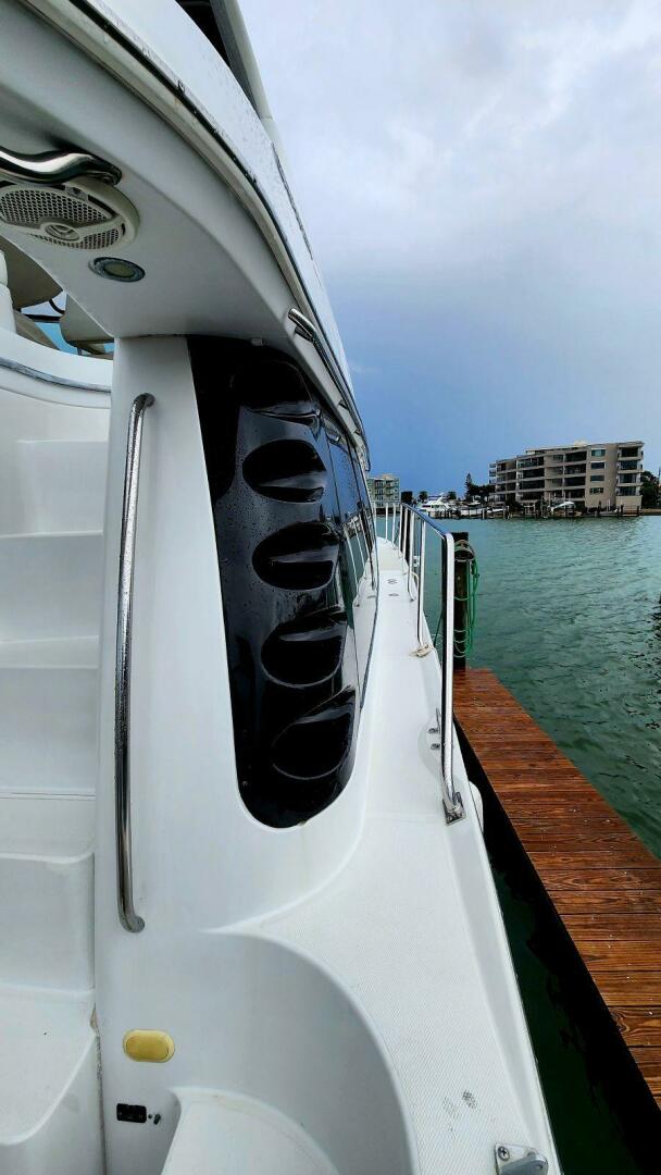 Still Waters 45ft Carver Yacht For Sale