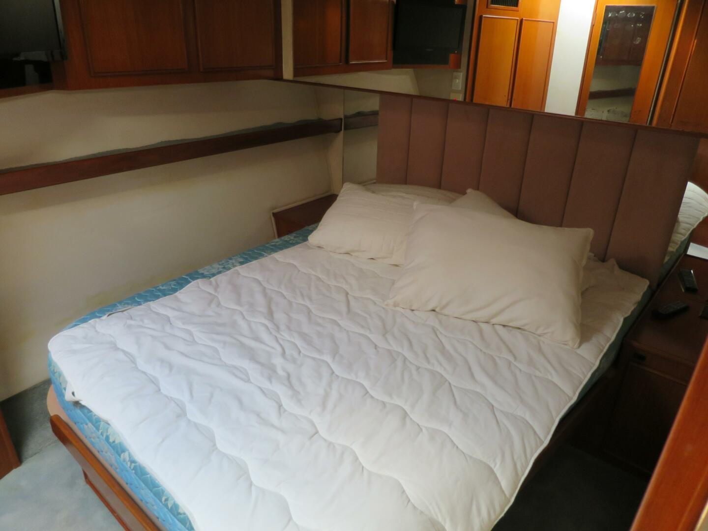 HIGH RISK 50ft Post Yacht For Sale