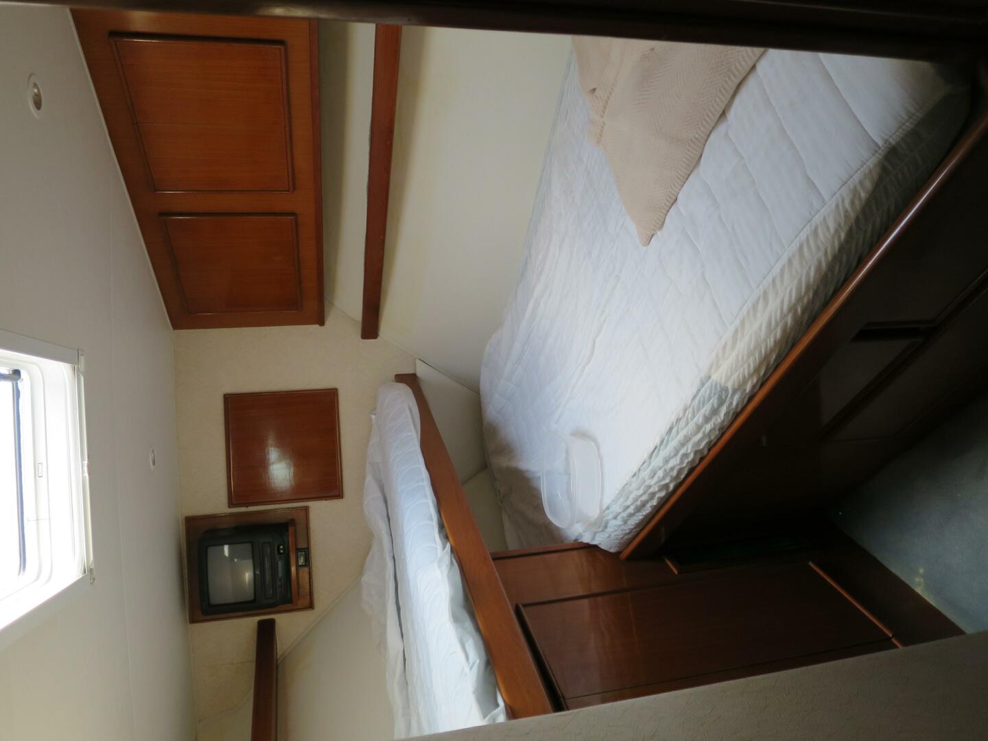 HIGH RISK 50ft Post Yacht For Sale