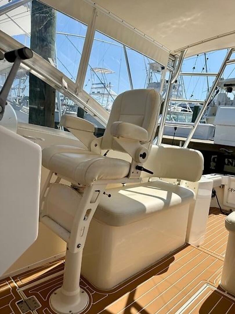 Dirty s Girl  32ft Albemarle Yacht For Sale