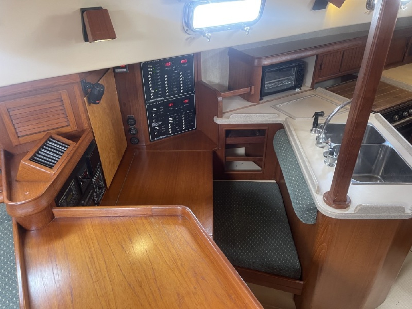 Pelicano 44ft Island Packet Yacht For Sale