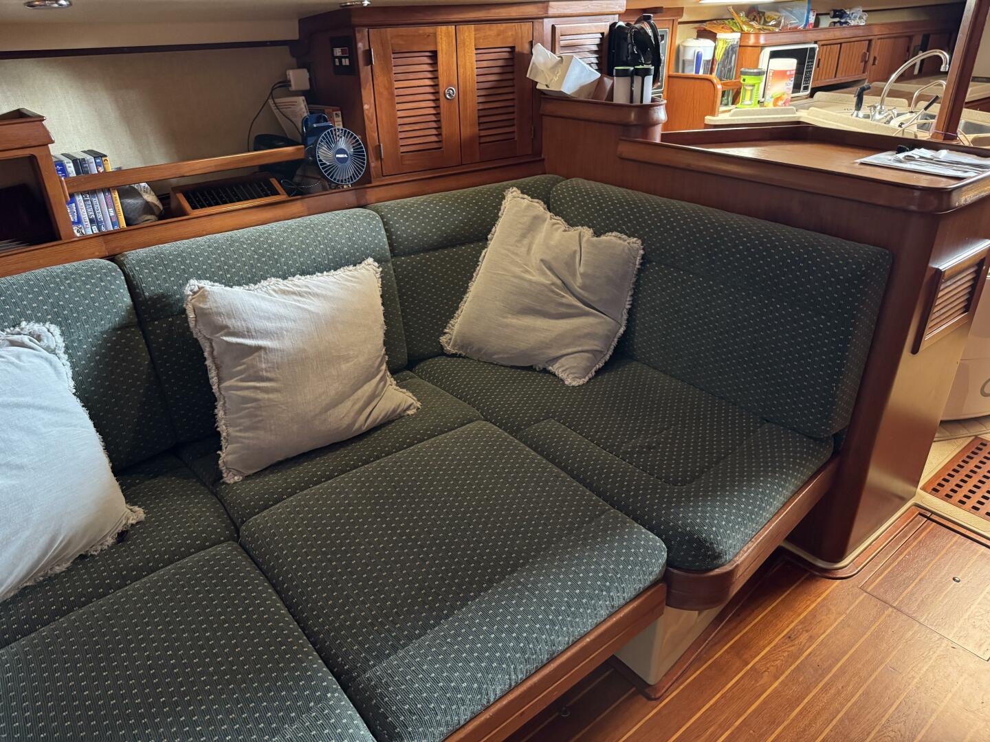 Pelicano 44ft Island Packet Yacht For Sale