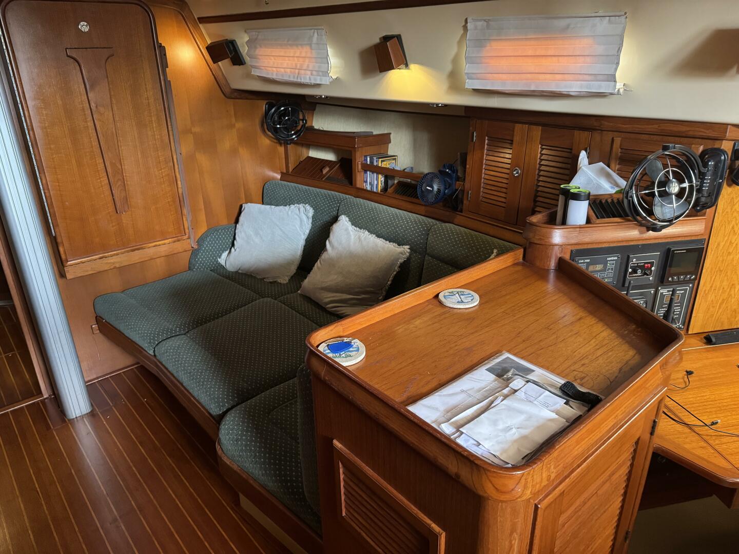 Pelicano 44ft Island Packet Yacht For Sale