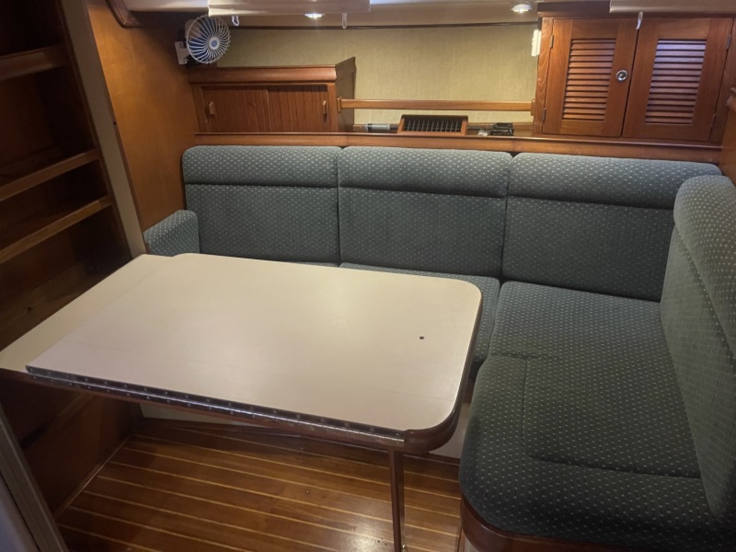 Pelicano 44ft Island Packet Yacht For Sale