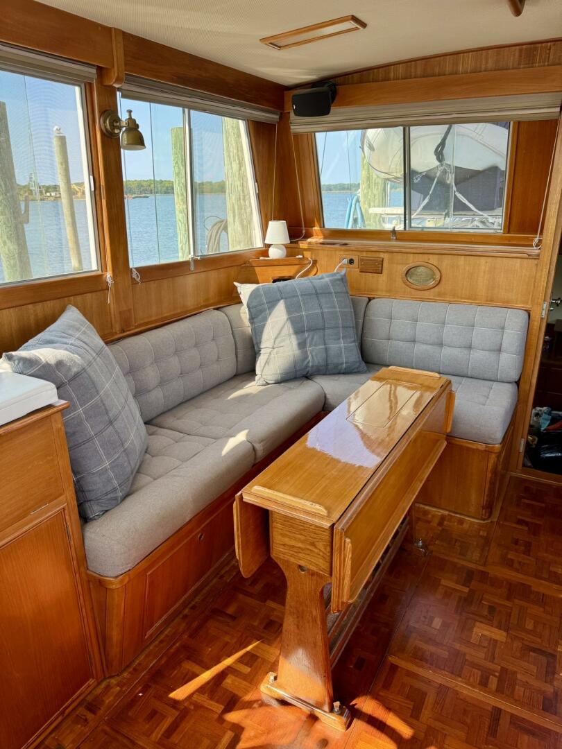 36ft Grand Banks Yacht For Sale
