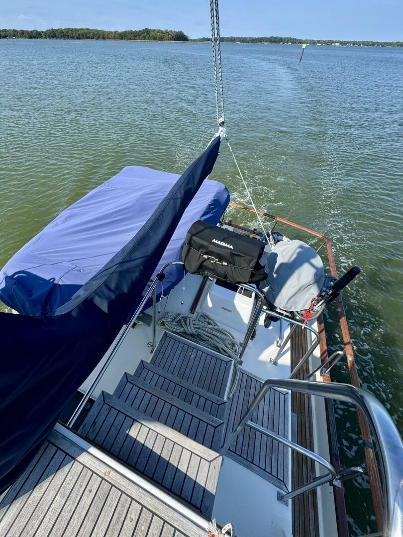 36ft Grand Banks Yacht For Sale