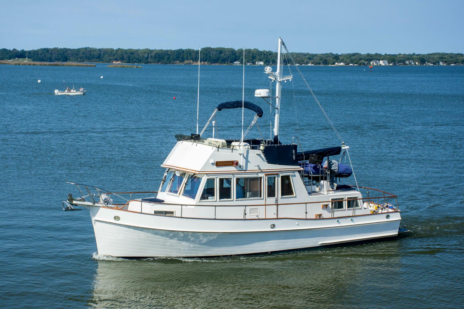 36ft Grand Banks Yacht For Sale