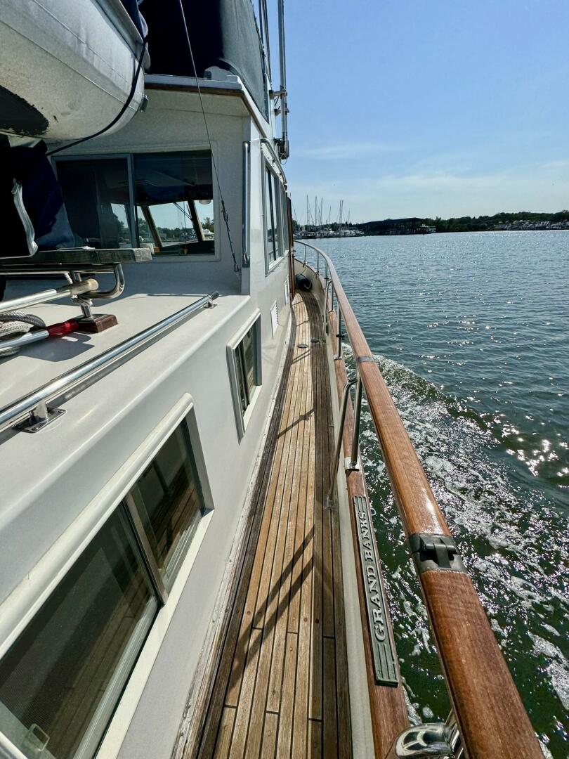 36ft Grand Banks Yacht For Sale