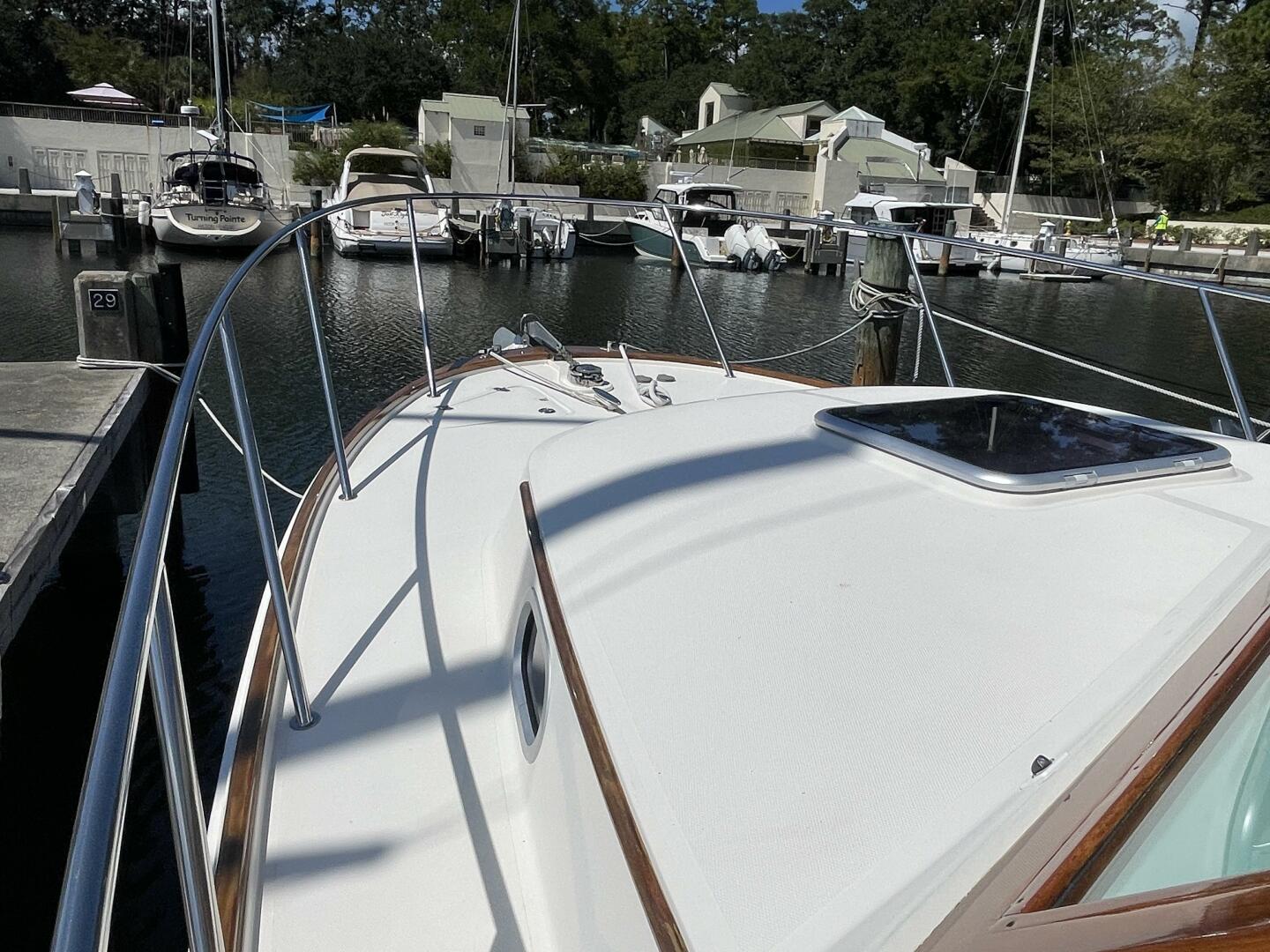 Beyond The Sea 29ft Hunt Yacht For Sale