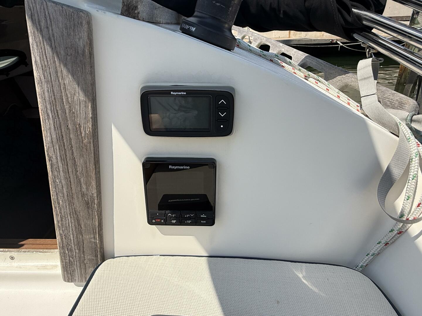 20ft Com Pac Yacht For Sale