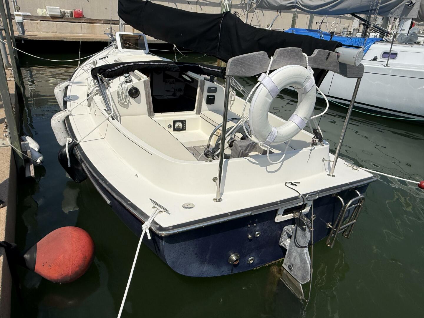 20ft Com Pac Yacht For Sale