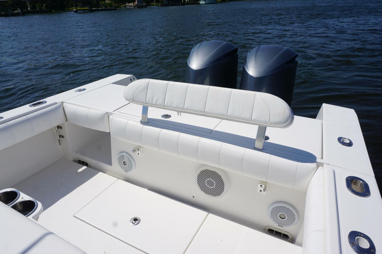 Past Time 32ft Regulator Yacht For Sale